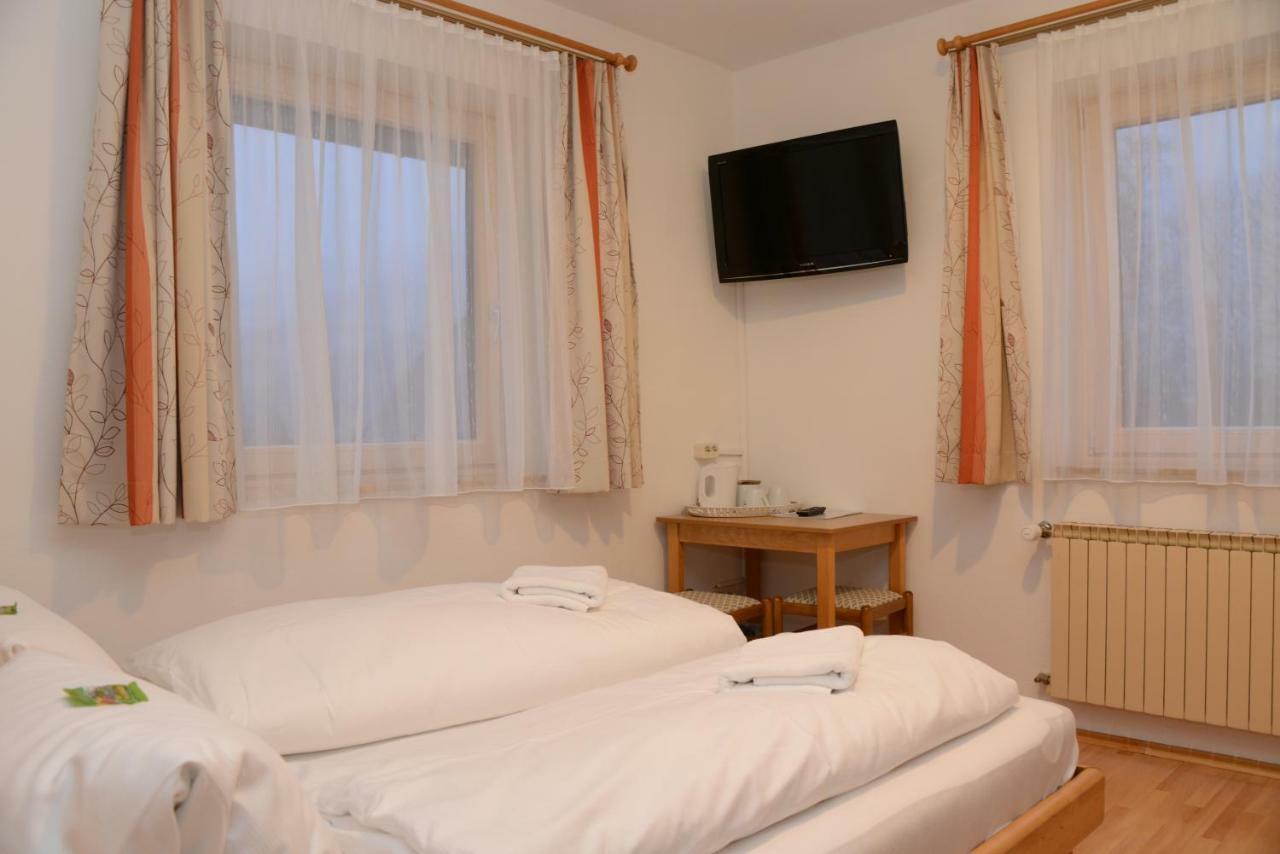 Haus Miriam Hotel Sankt Lorenzen ob Murau Kültér fotó